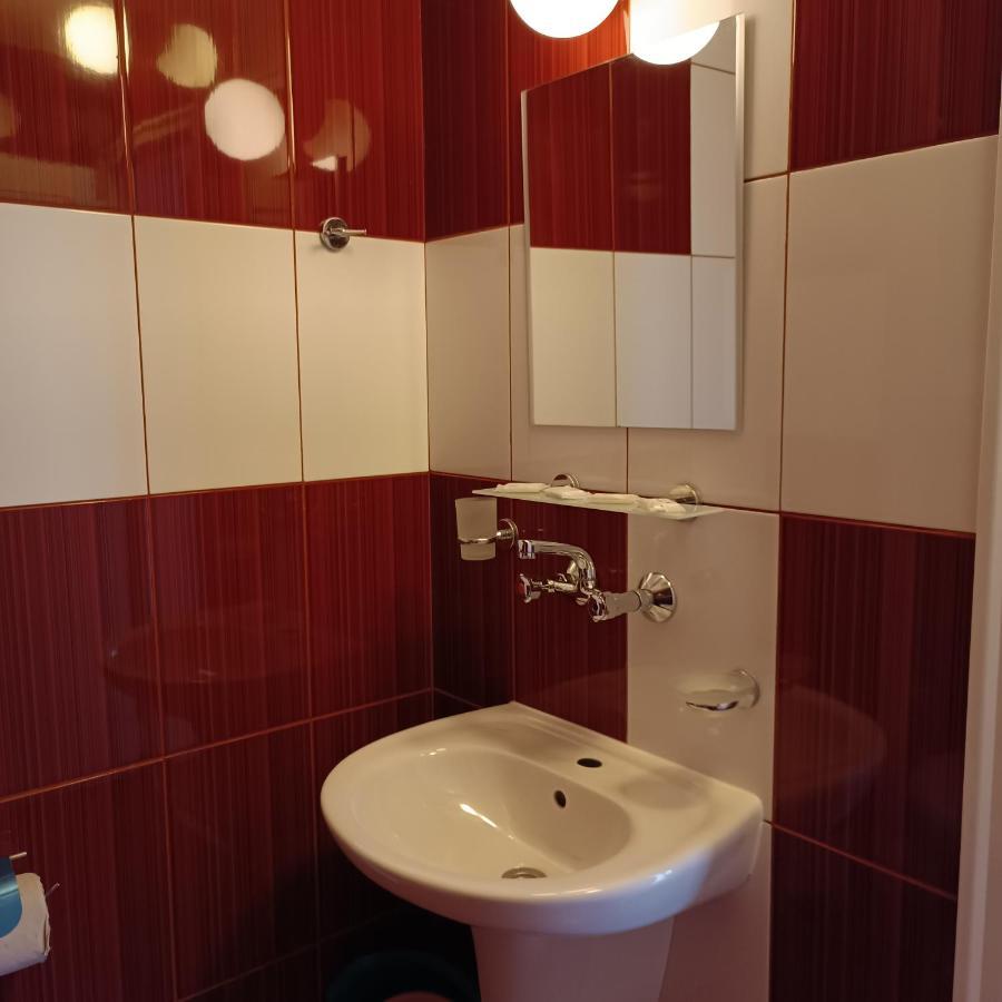 Guest House Olimpiya Święty Włas Zewnętrze zdjęcie