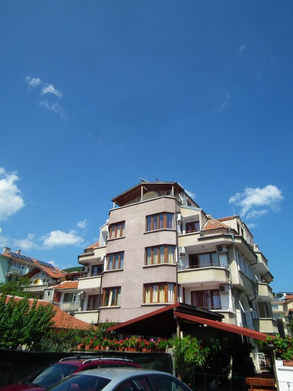 Guest House Olimpiya Święty Włas Zewnętrze zdjęcie